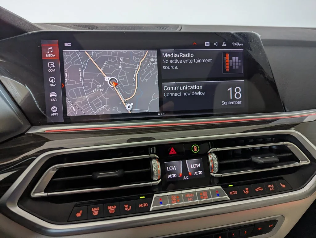 Used 2019 Gray BMW xDrive40i image 43