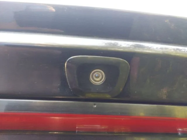 Used 2016 Black Dodge SXT image 16