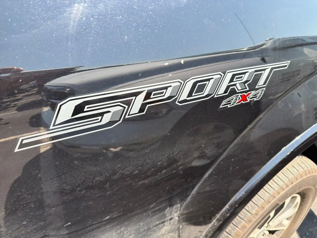 Used 2020 Black Ford XLT image 5