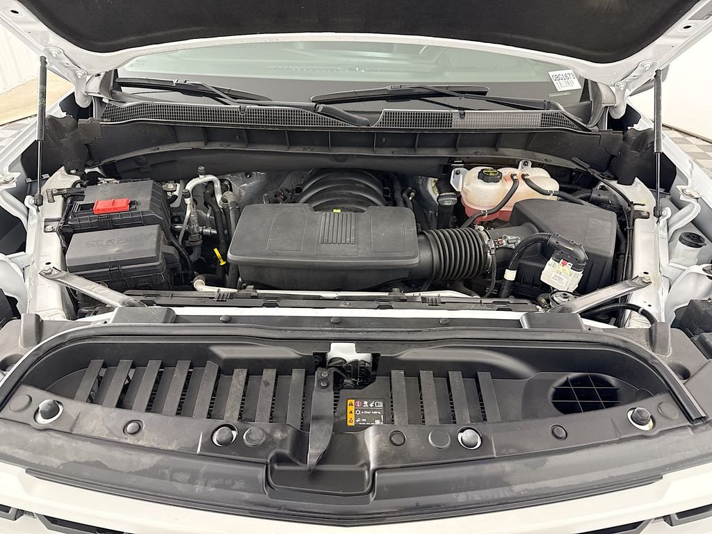 Used 2024 Summit White Chevrolet RST image 29