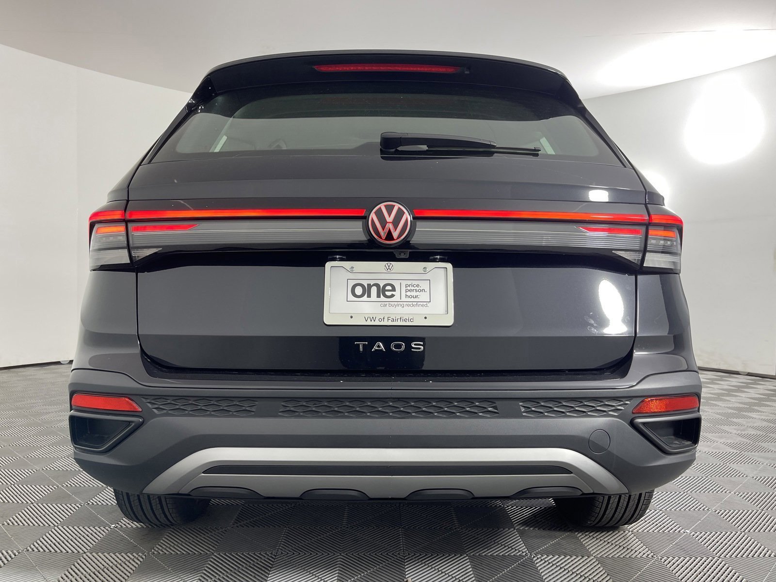 2025 Volkswagen Taos S - Photo 12