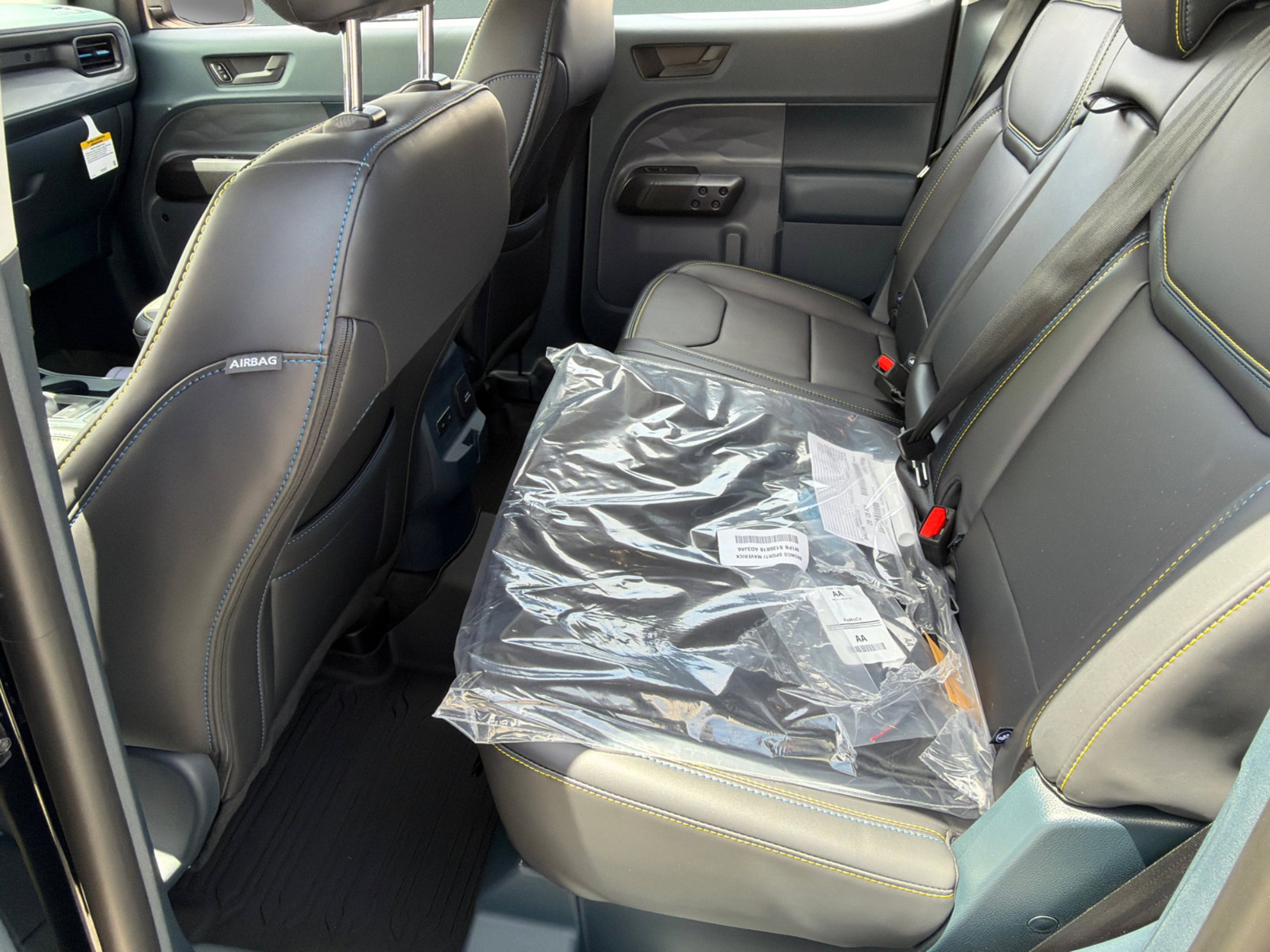 New 2026 Oxford White Ford XLT image 16
