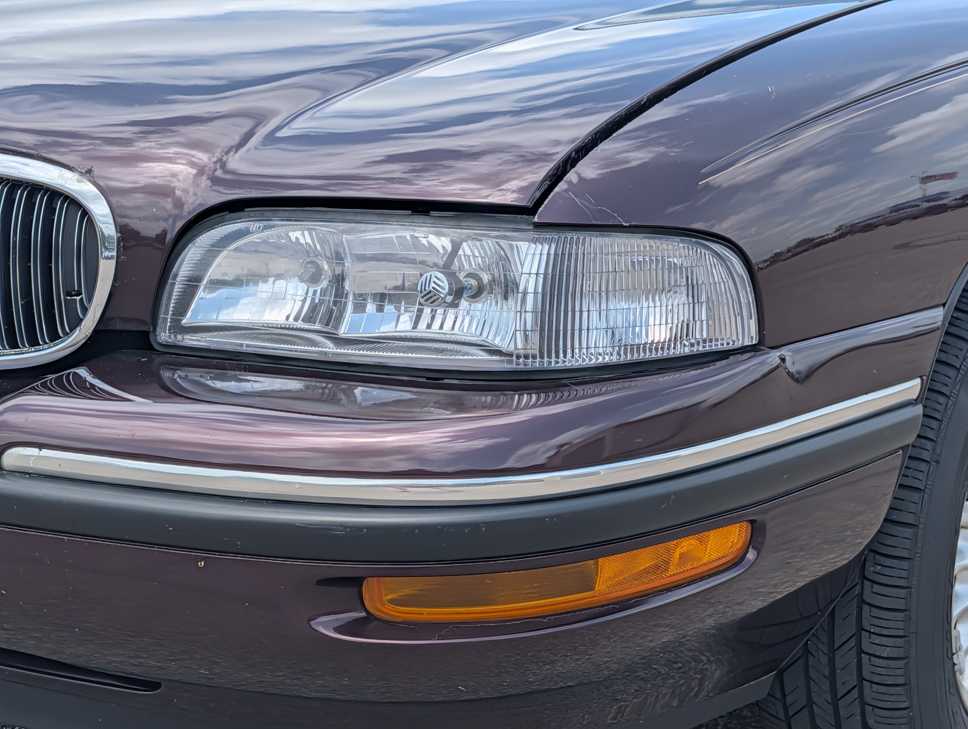 Used 1997 Brown Buick Custom image 16