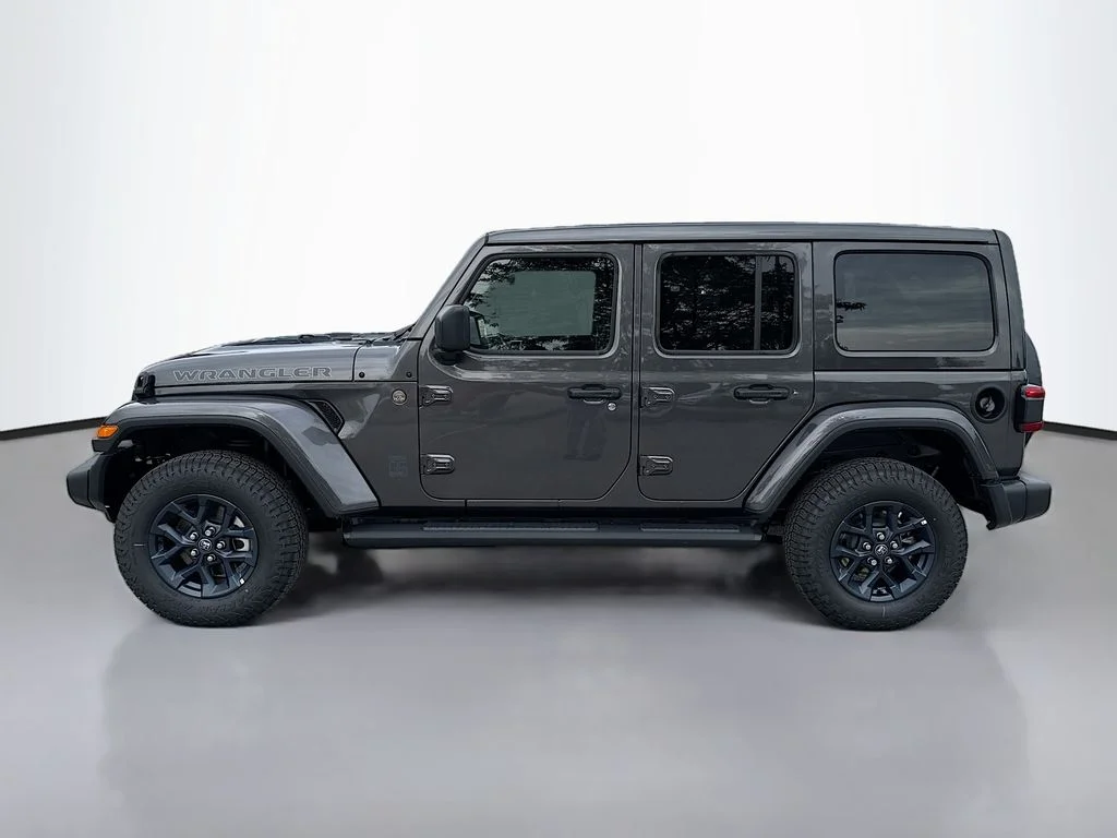 New 2026 Granite Crystal Metallic Clearcoat Jeep 85th Anniversary image 7