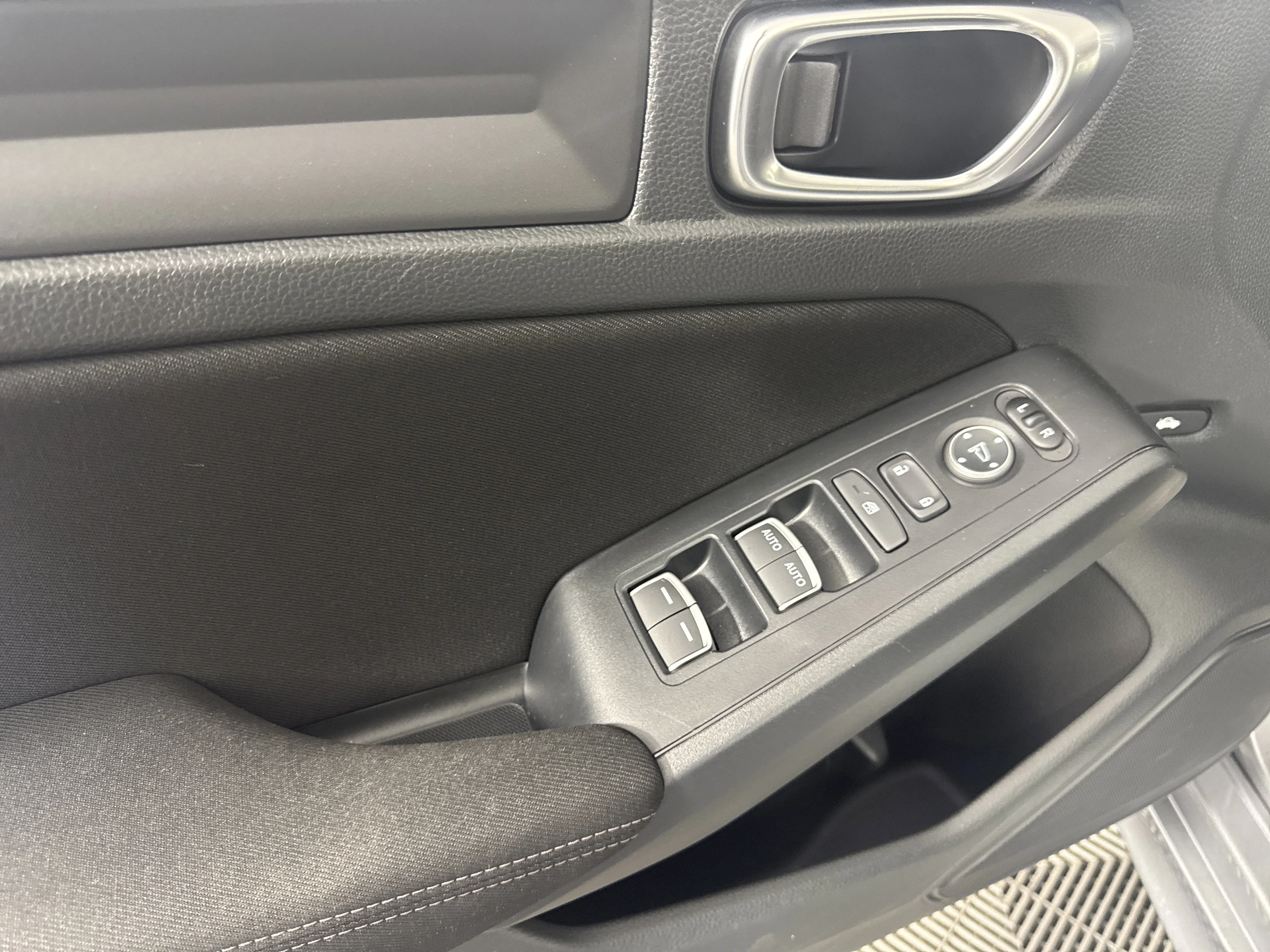 2026 Honda Civic LX - Photo 14