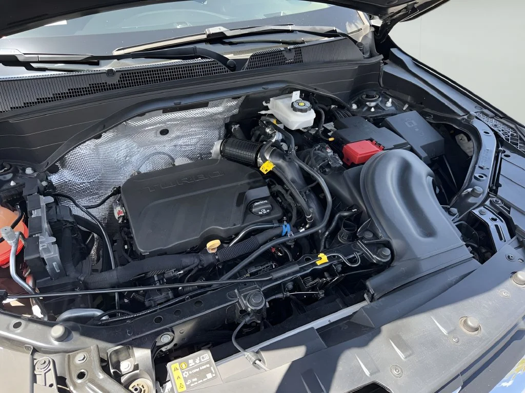 Used 2021 MOSAIC BLACK METALLIC Chevrolet LT image 30