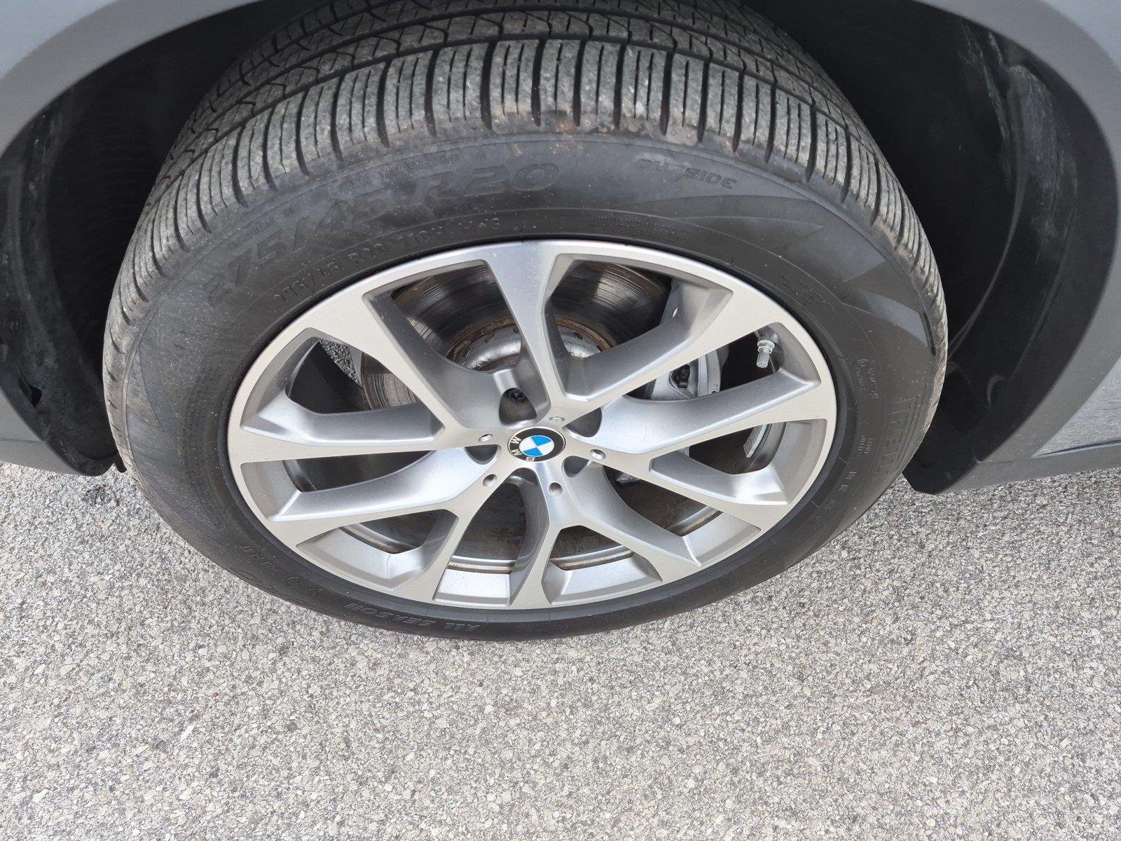 Used 2025 Skyscraper Grey Metallic BMW xDrive40i image 10