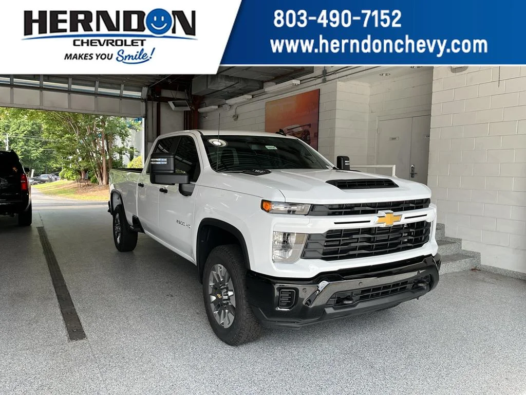 New 2026 Summit White Chevrolet Custom image 1