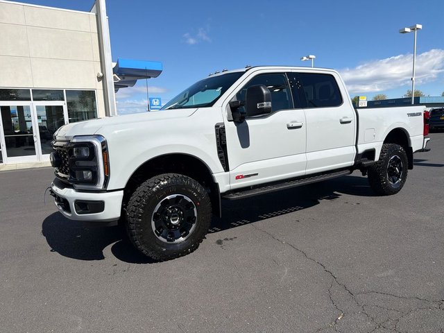 2026 Ford Super Duty F-350® XLT
