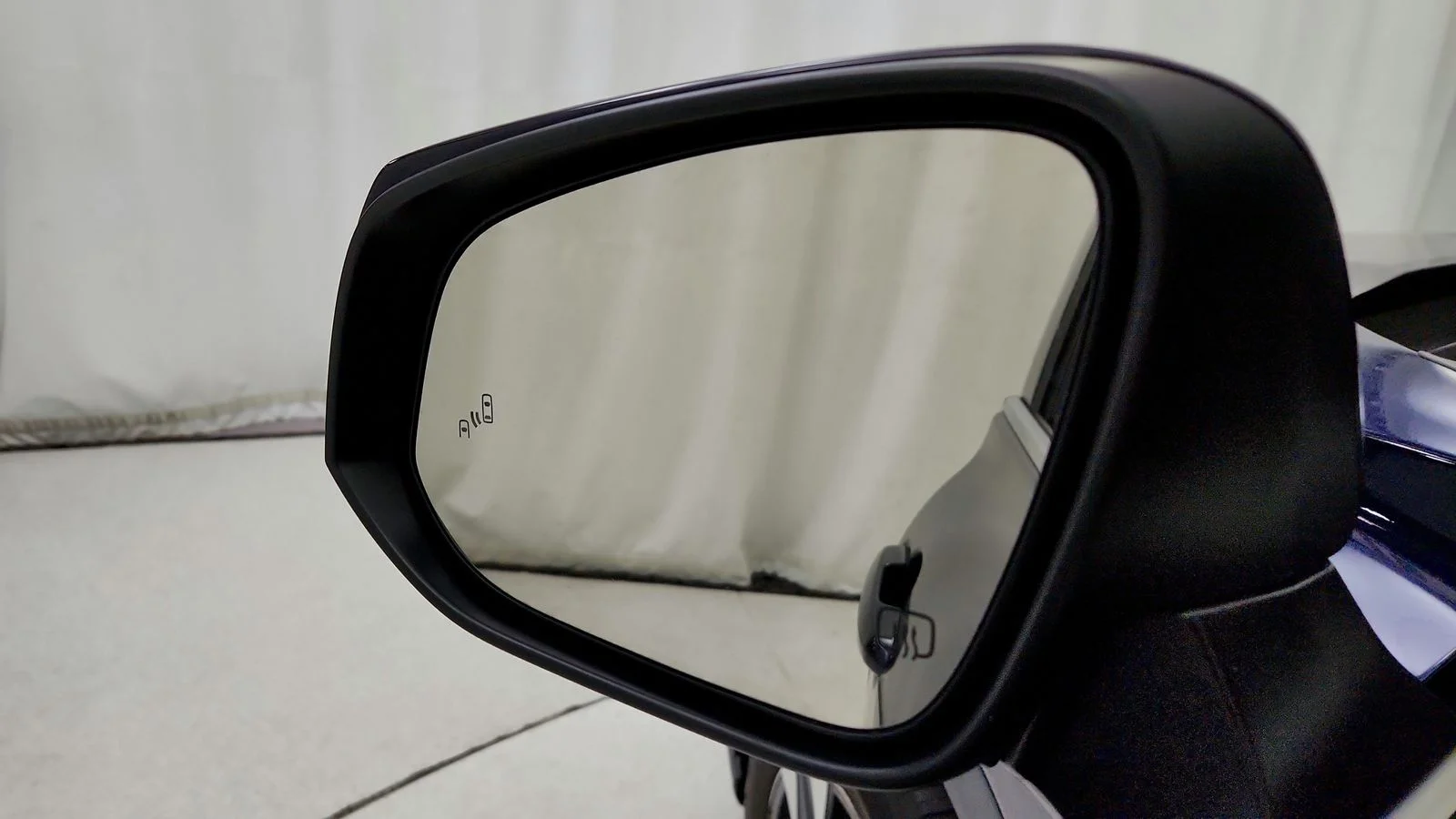 Used 2022  Toyota XLE image 28