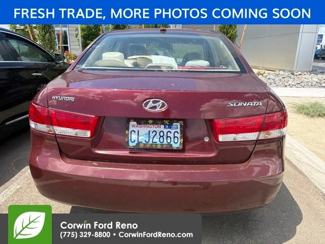 Used 2008 Red Hyundai GLS image 5
