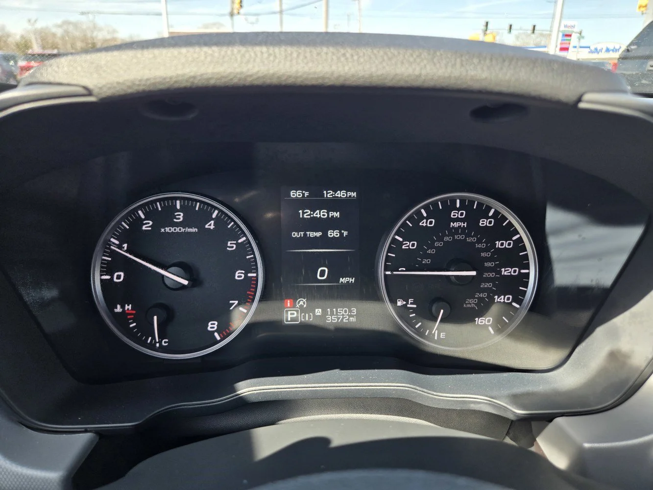 Used 2025 Ice Silver Metallic Subaru Limited image 23