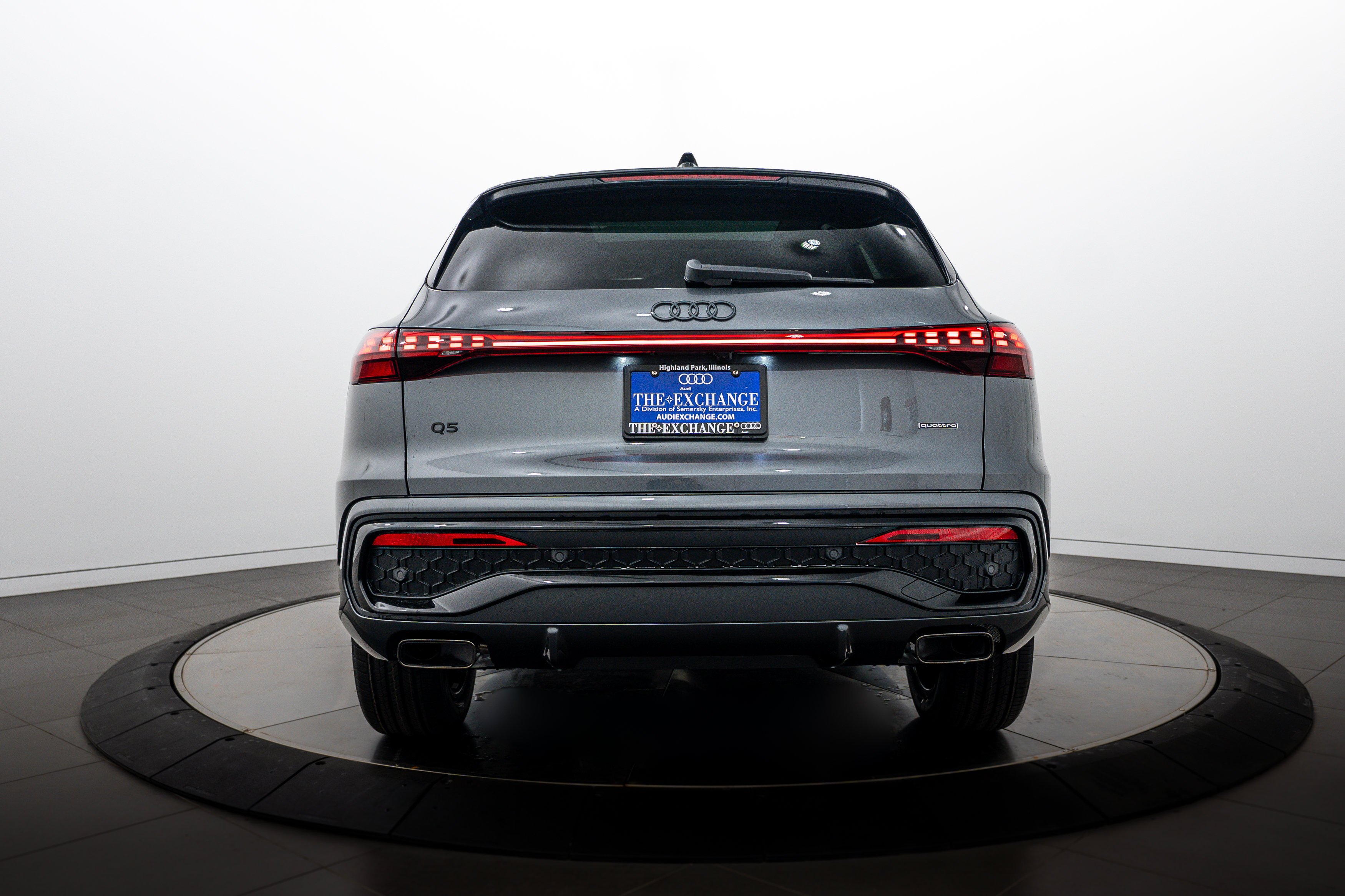 New 2026 Daytona Gray Audi Premium image 19