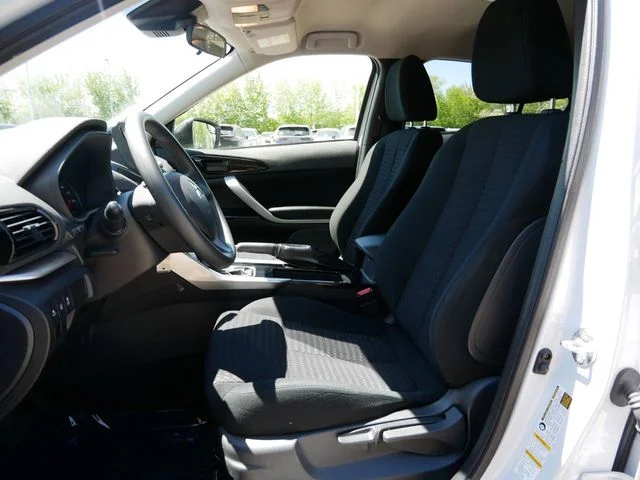 Used 2023 White Diamond Mitsubishi LE image 14