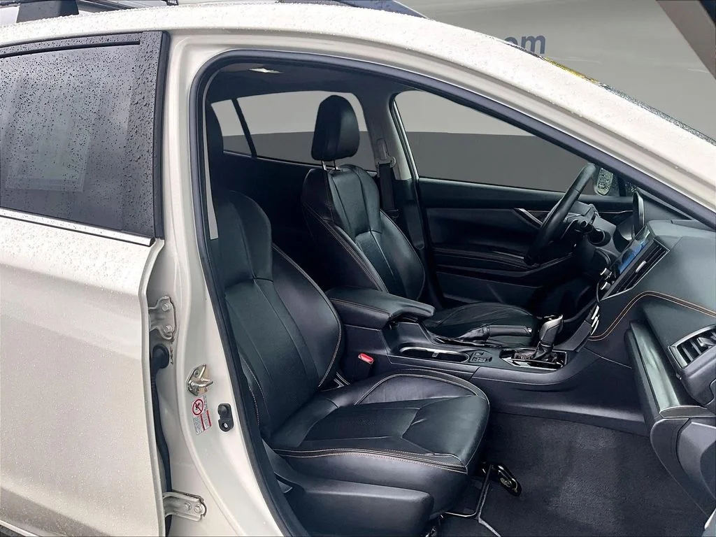 Certified Used 2018 White Subaru 2.0i Limited image 31