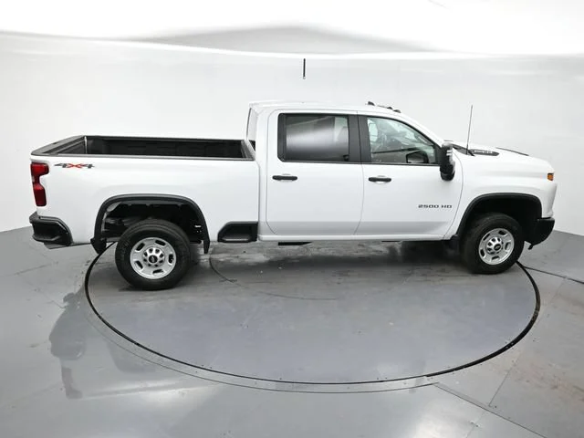 Used 2024 Summit White Chevrolet WT image 34