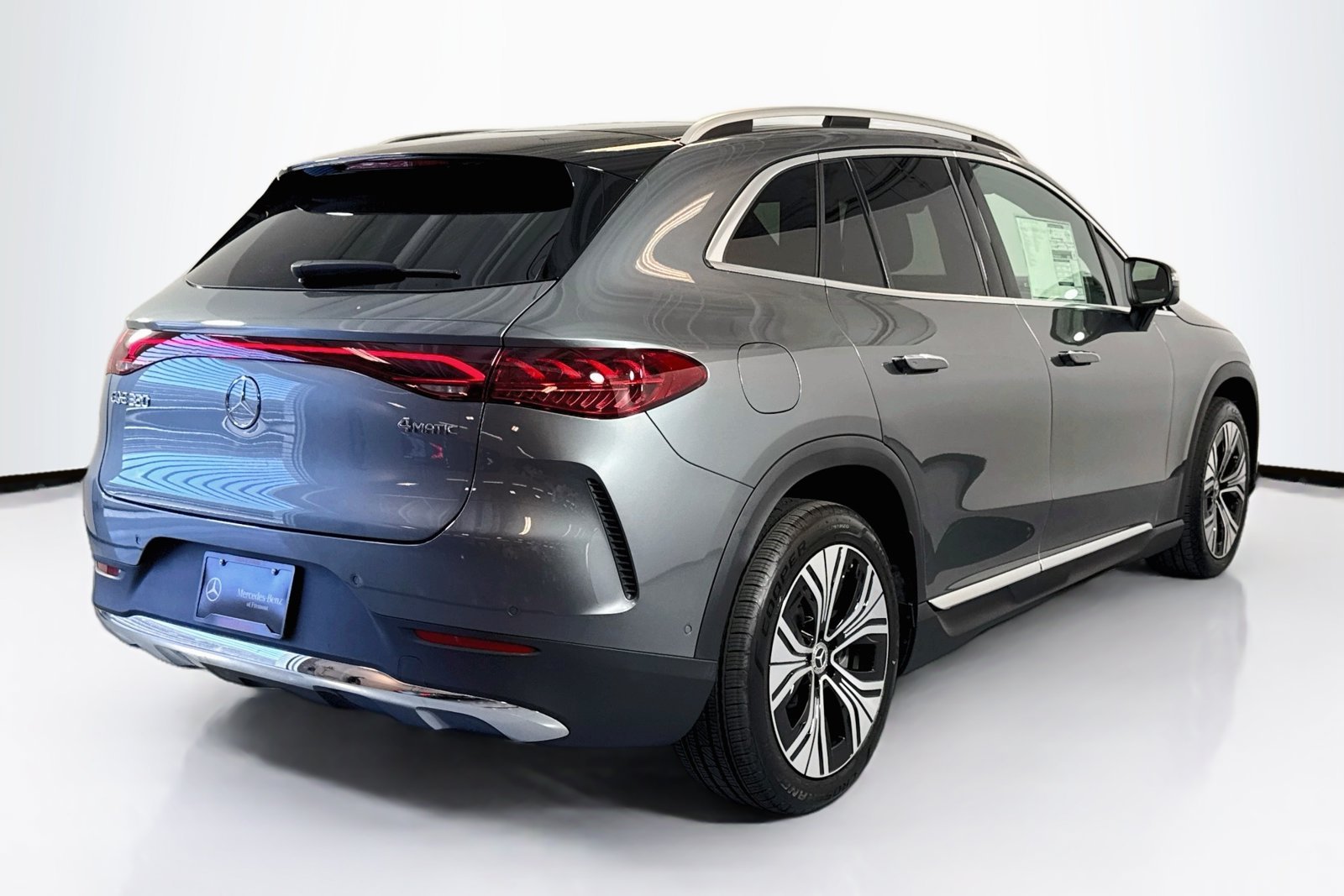 New 2026 Selenite Grey Metallic Mercedes-Benz EQE 320 image 5