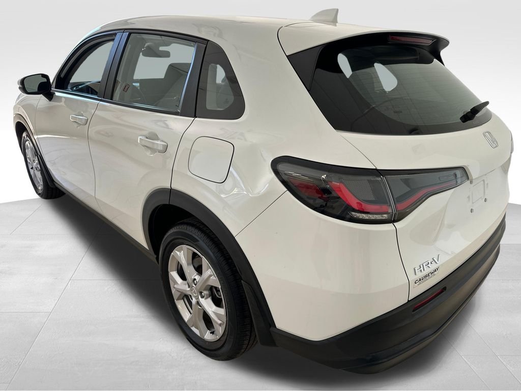 Used 2024 Platinum White Pearl Honda LX image 5