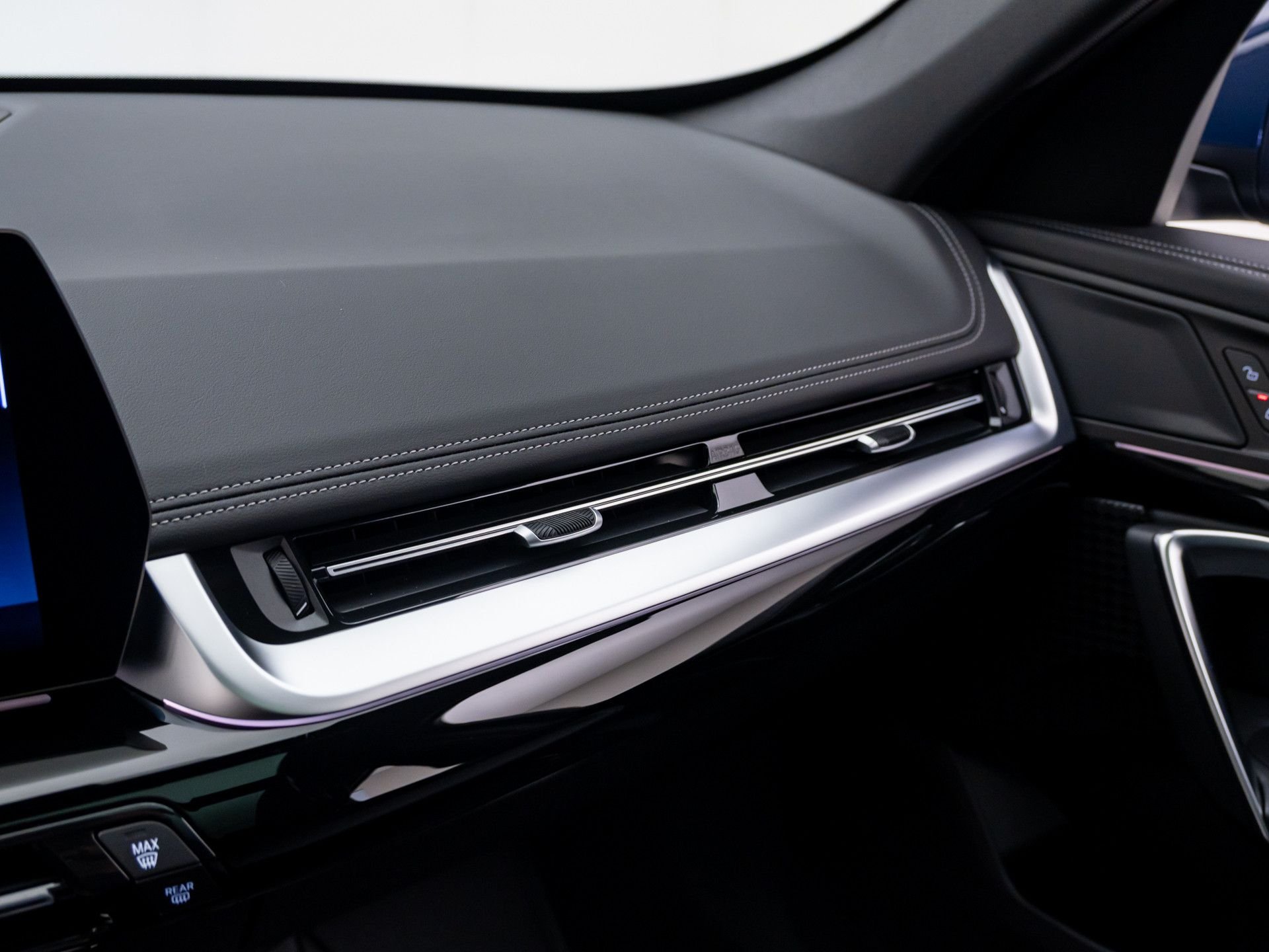 New 2026 Night Dusk Blue Metallic BMW xDrive28i image 30