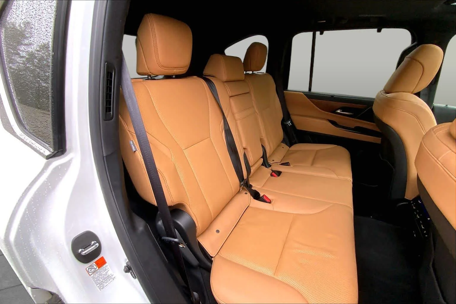 Used 2024 Eminent White Pearl Lexus Luxury image 19