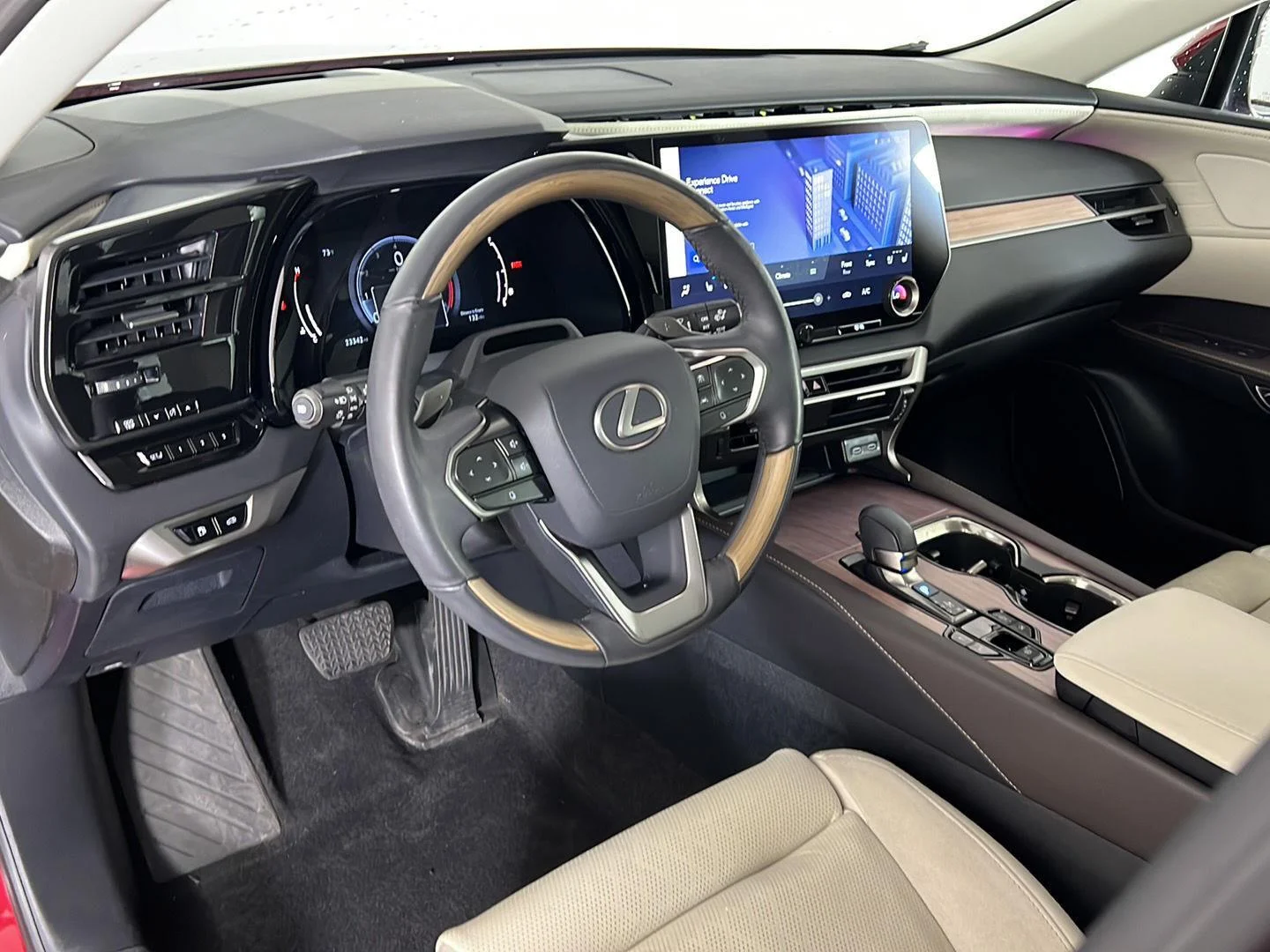 Used 2023 Matador Red Mica Lexus Base image 2