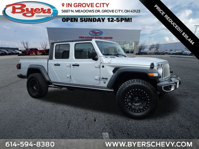 2023 Jeep Gladiator Sport S's photo