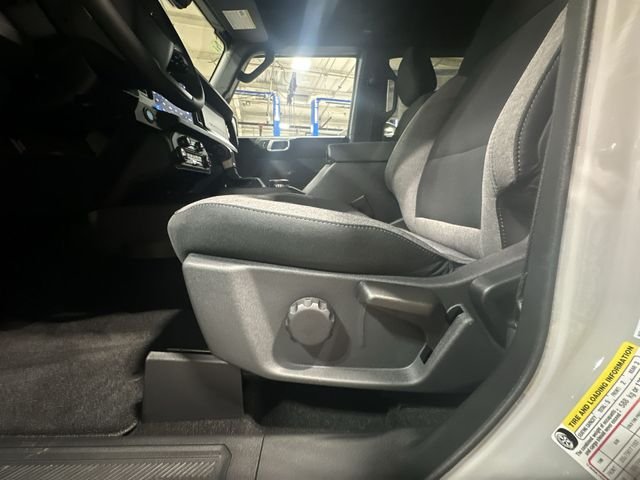 New 2026 Avalanche Gray Ford Big Bend® image 18