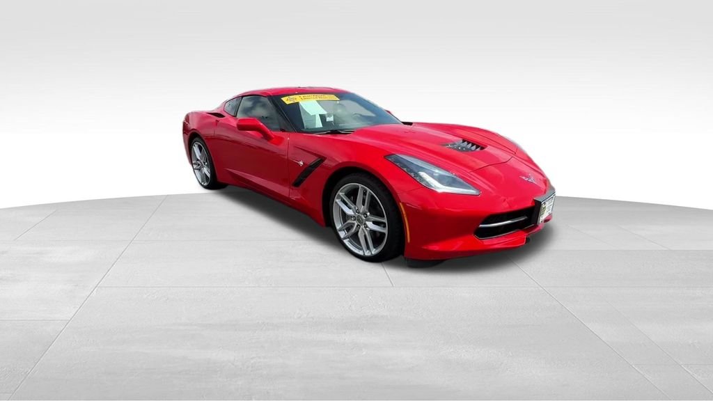 Used 2019 Red Chevrolet Stingray image 9