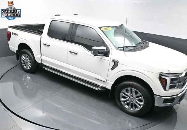 Used 2025 White Ford Lariat image 57