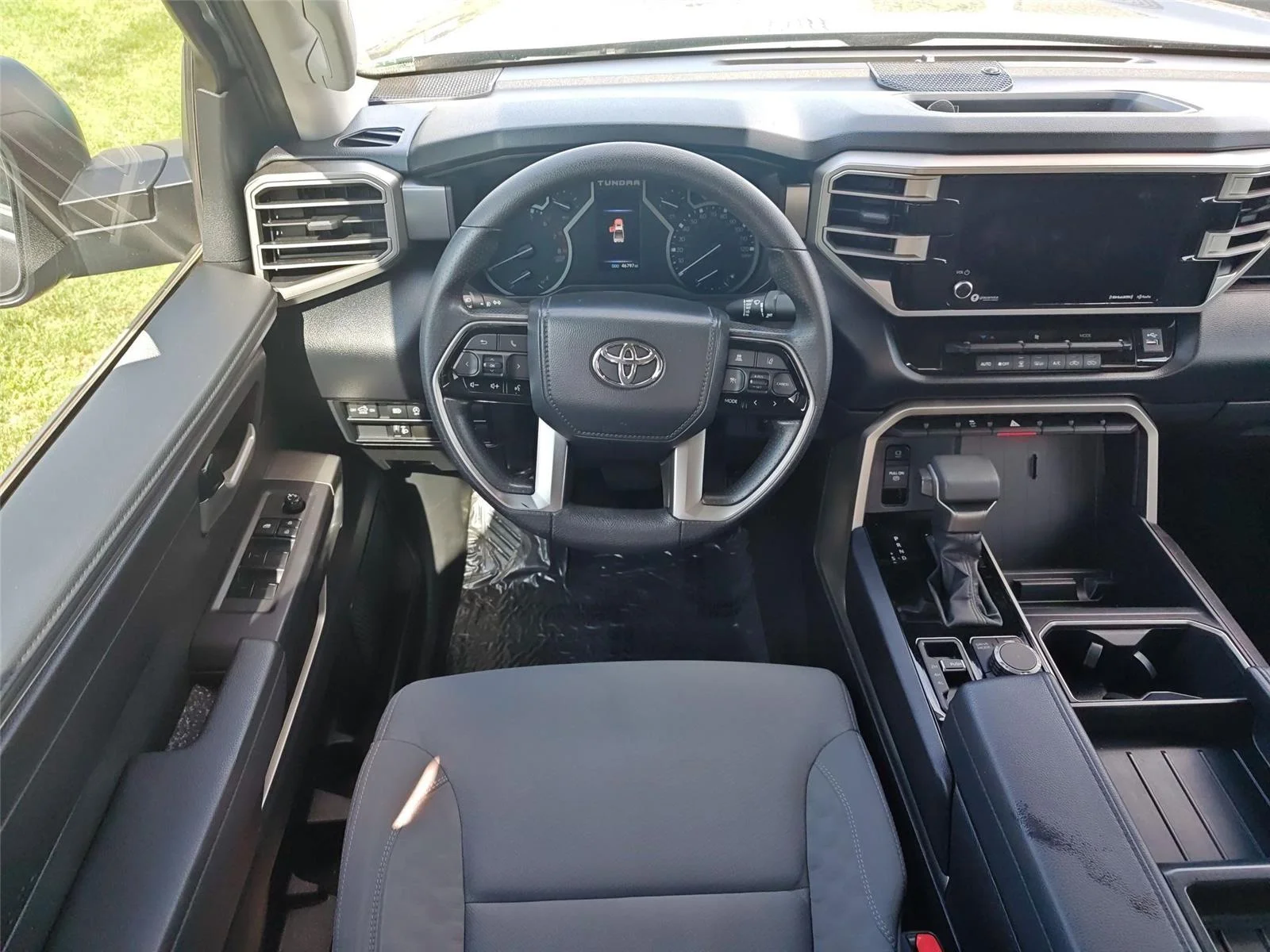 2023 Toyota Tundra SR5 - Photo 32