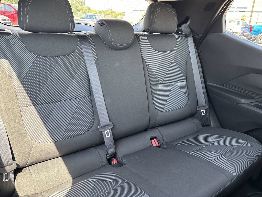 2027 Chevrolet Bolt LT - Photo 27