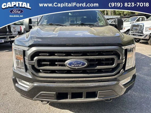 Used 2023 Black Ford XLT image 10