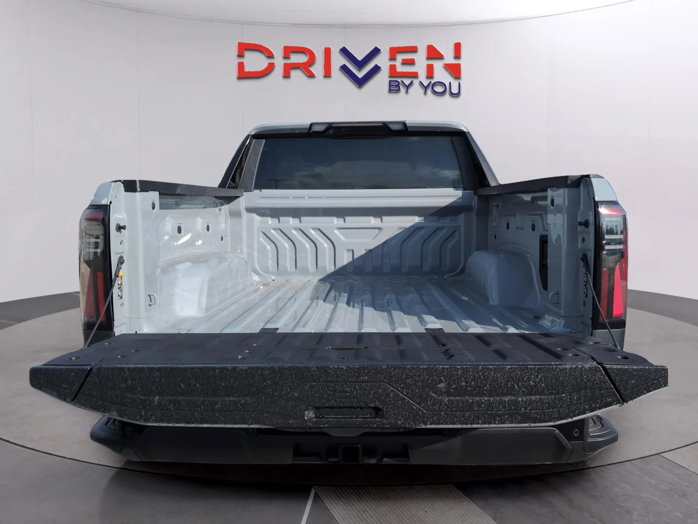 New 2026 Thunderstorm Gray GMC Elevation Standard Range image 5