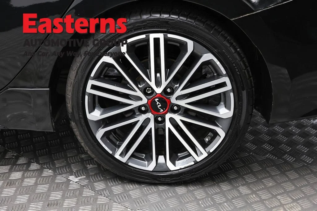 Used 2023 Black Kia GT image 8
