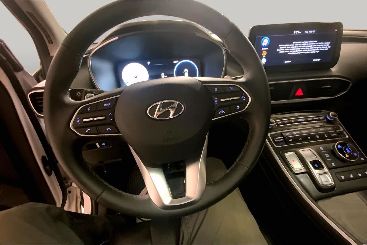 Used 2022 Quartz White Hyundai Limited image 5