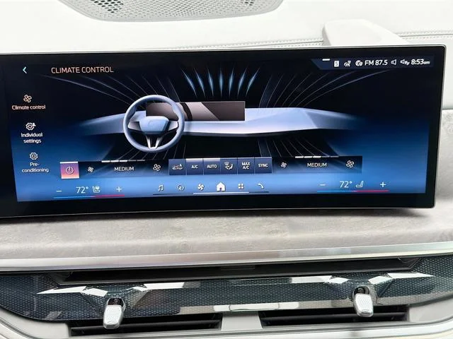 New 2026 Skyscraper Grey Metallic BMW xDrive50e image 35