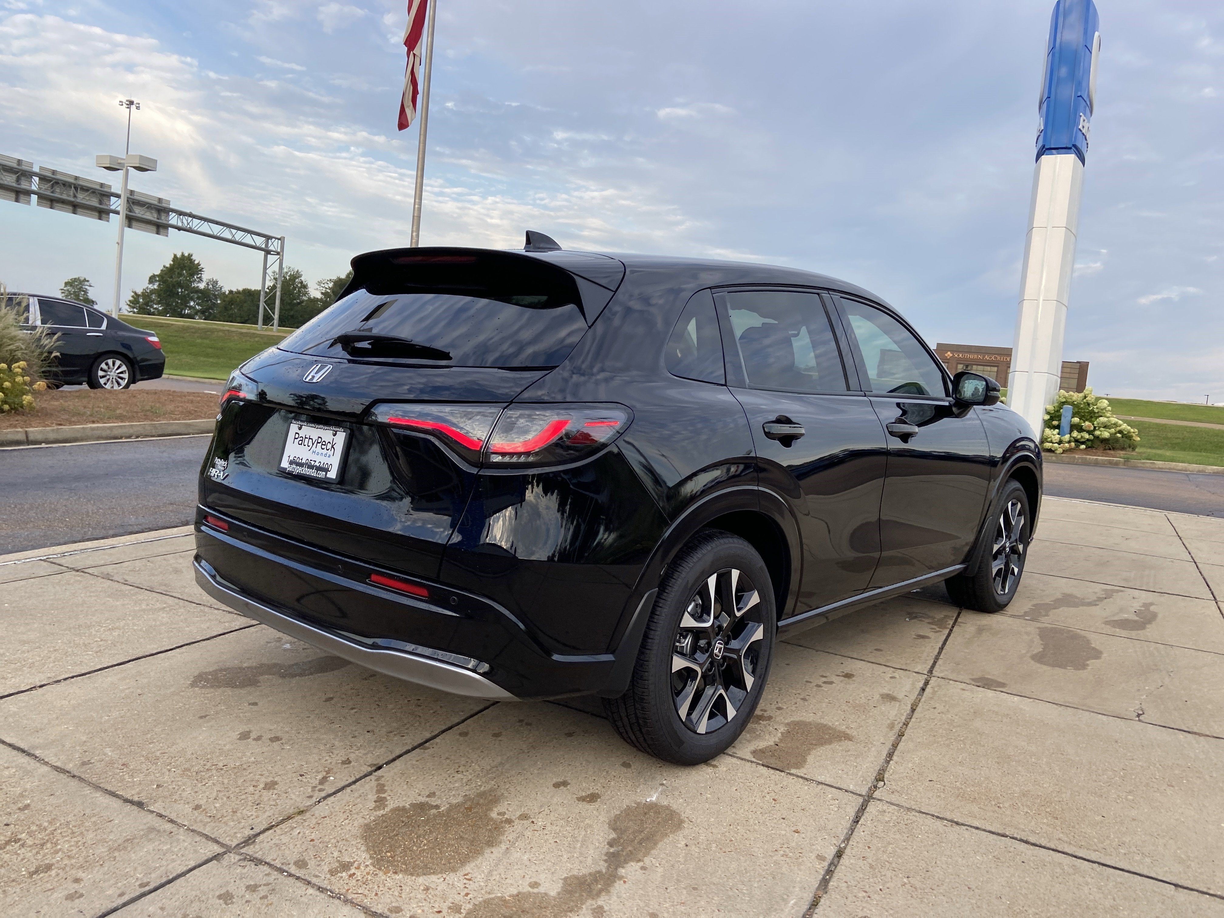 New 2026 Crystal Black Pearl Honda EX-L image 10