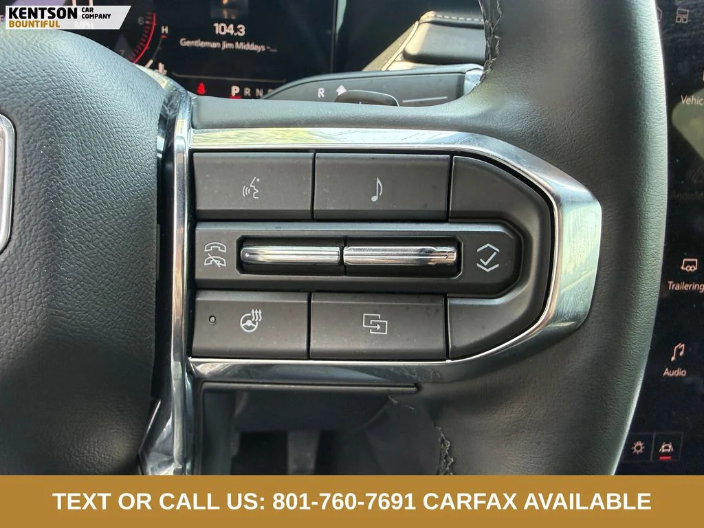Used 2025 Gray GMC Elevation image 17