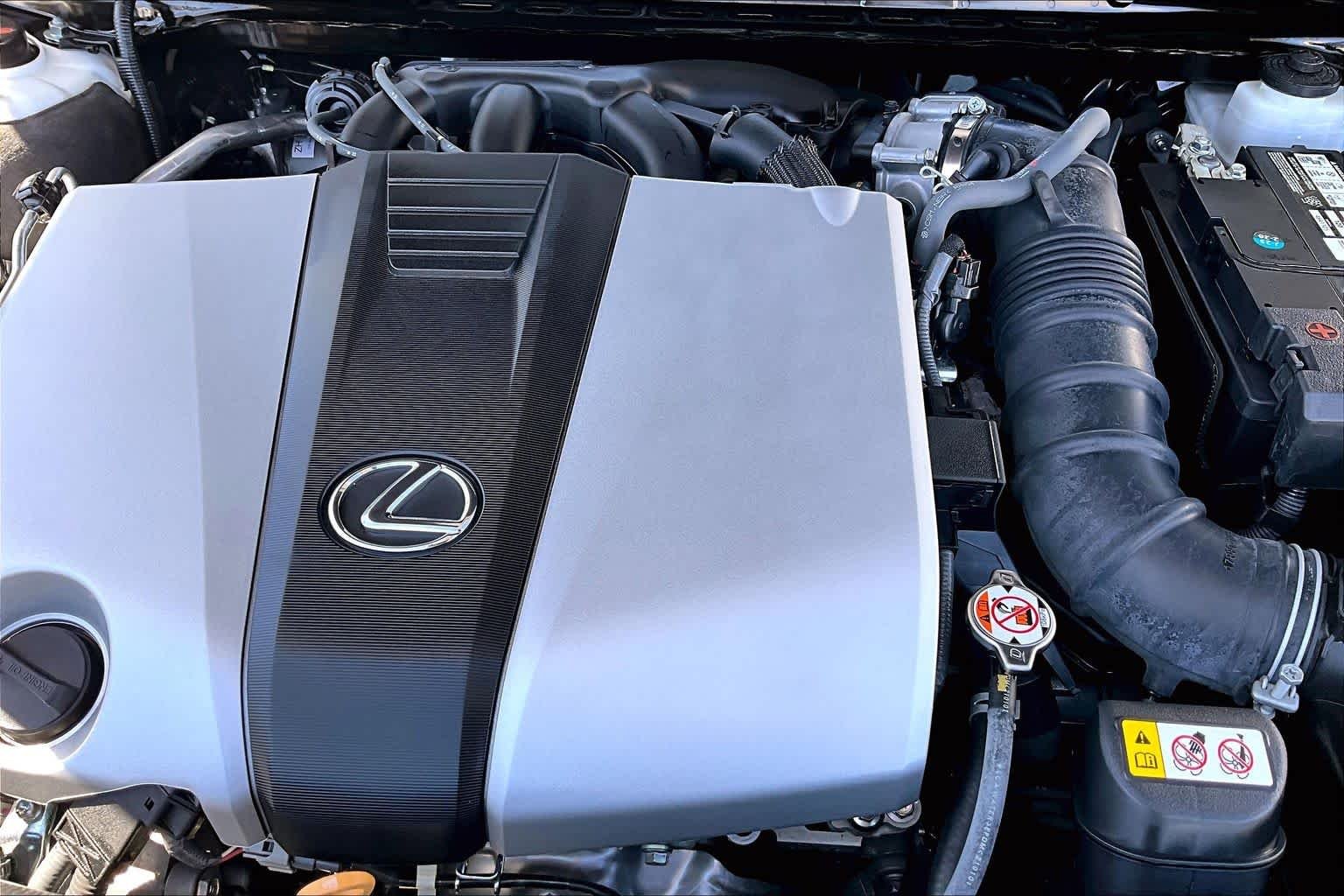 Certified Used 2021 Eminent White Pearl Lexus  image 31