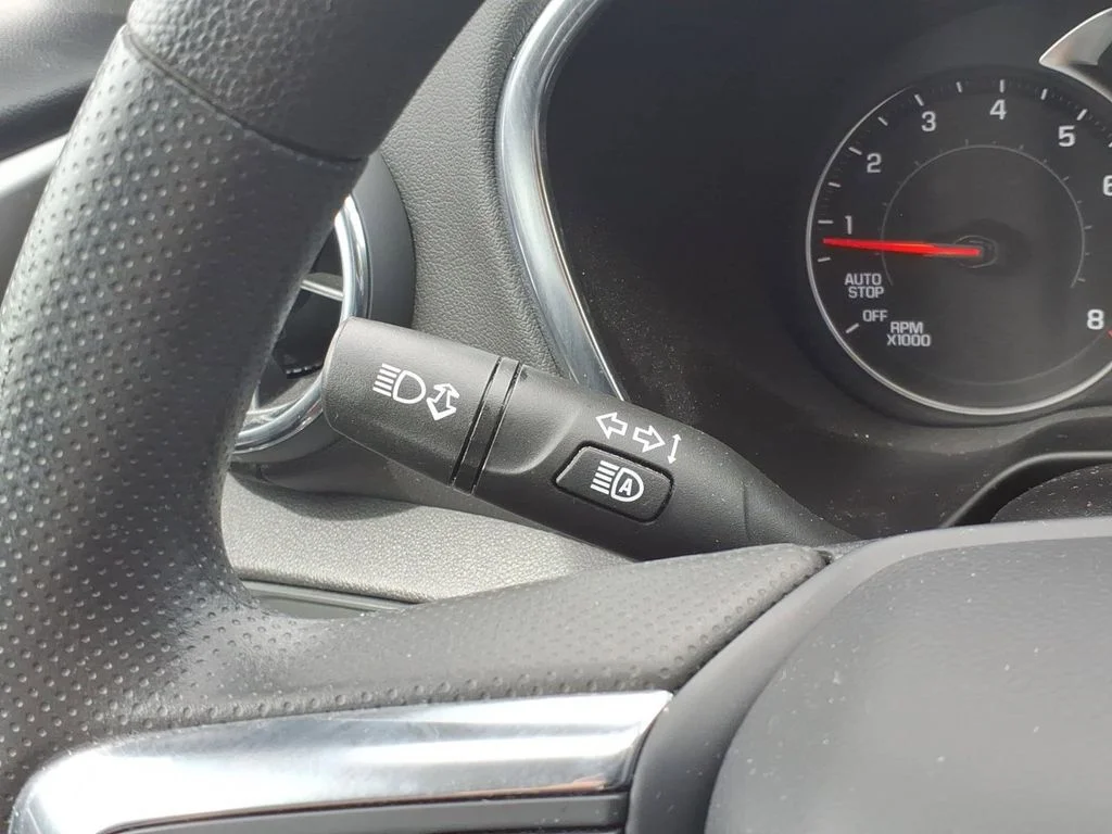 Used 2023 Blue Chevrolet LT image 25