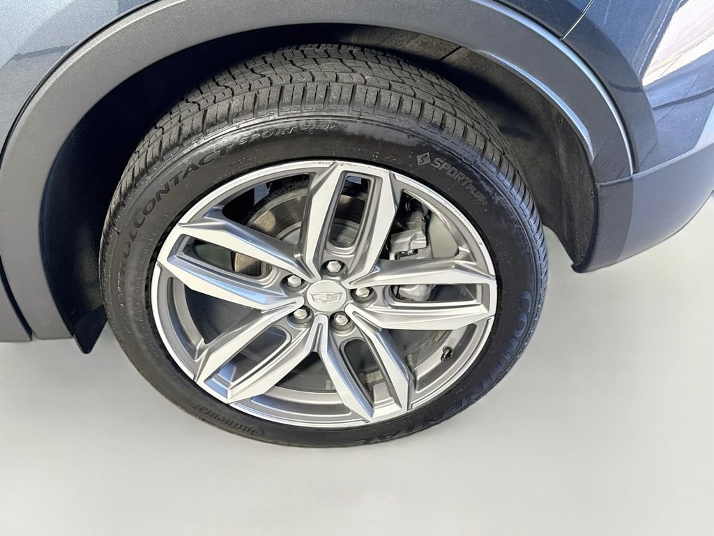 Used 2020  Cadillac Sport image 33