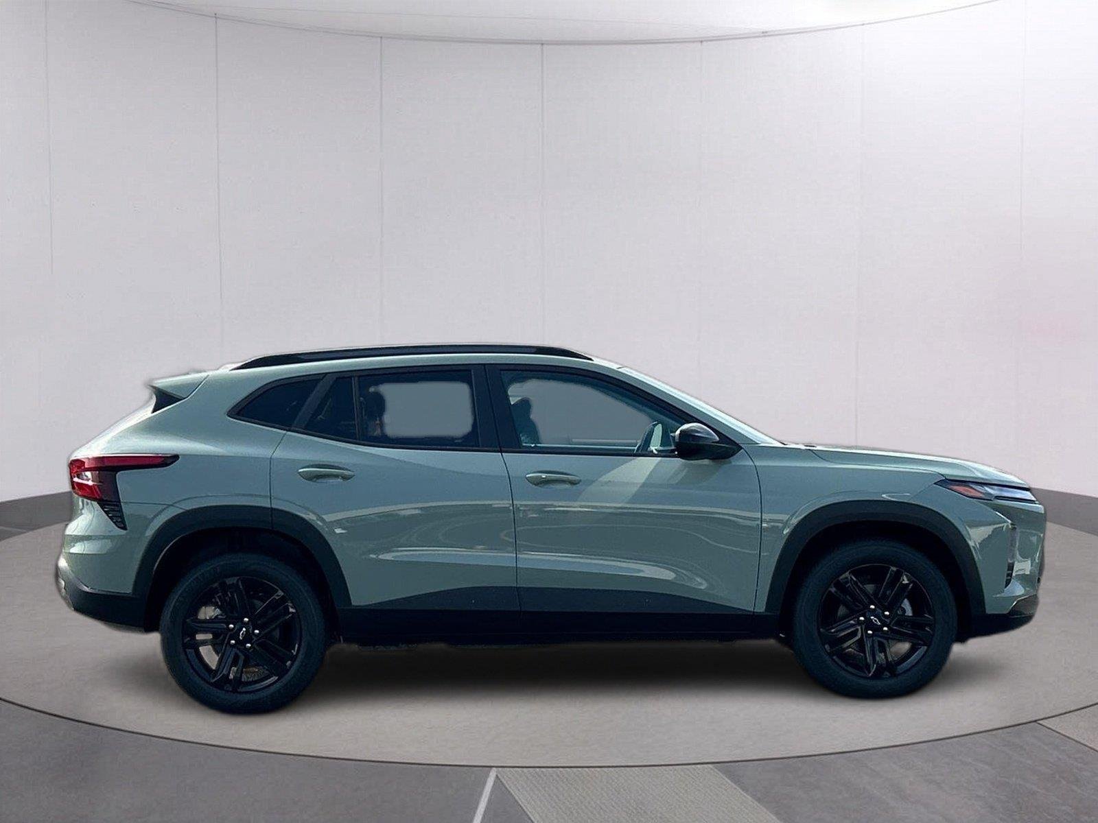 2026 Chevrolet Trax Activ - Photo 8
