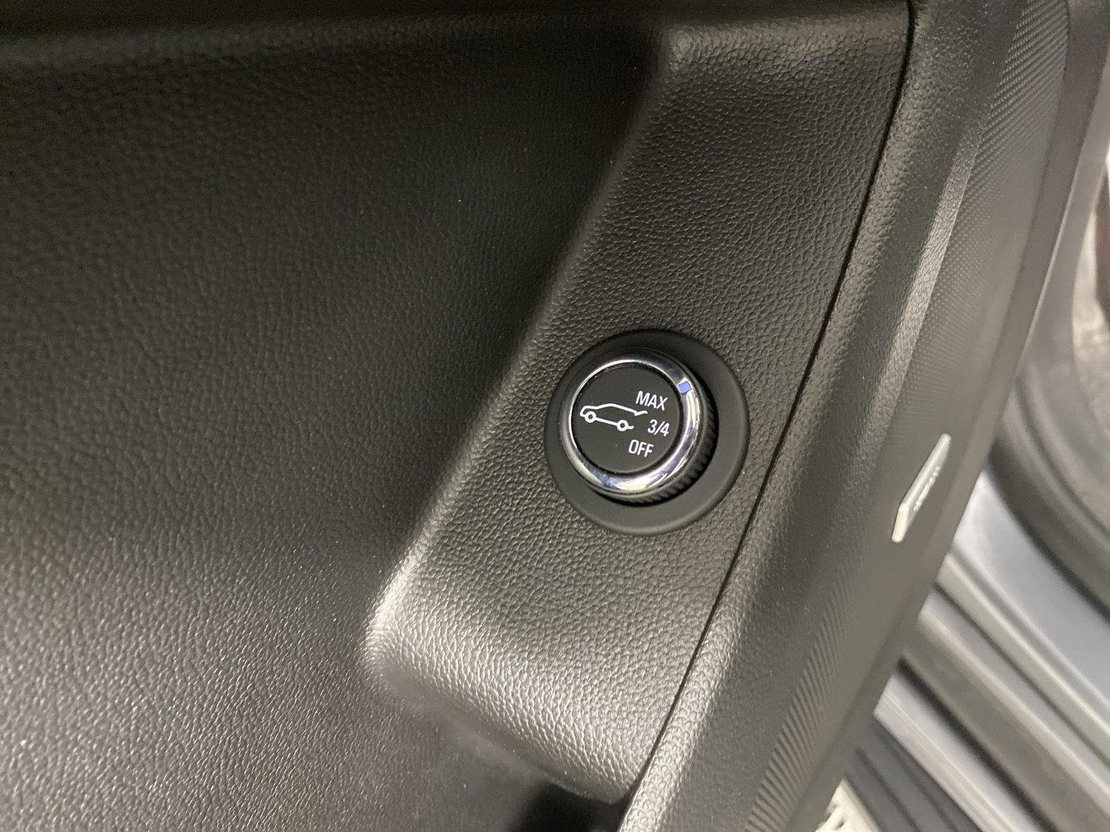 Used 2019 Satin Steel Metallic Chevrolet Premier image 17