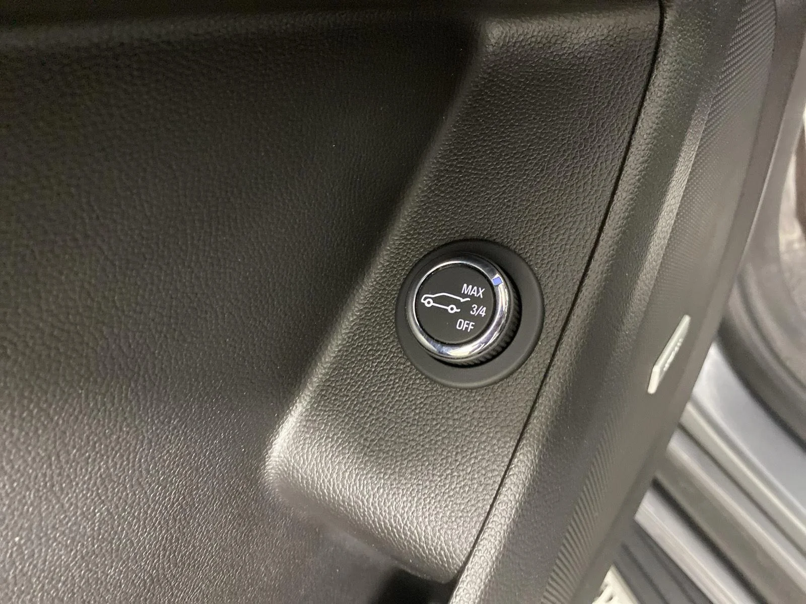 Used 2019 Satin Steel Metallic Chevrolet Premier image 17