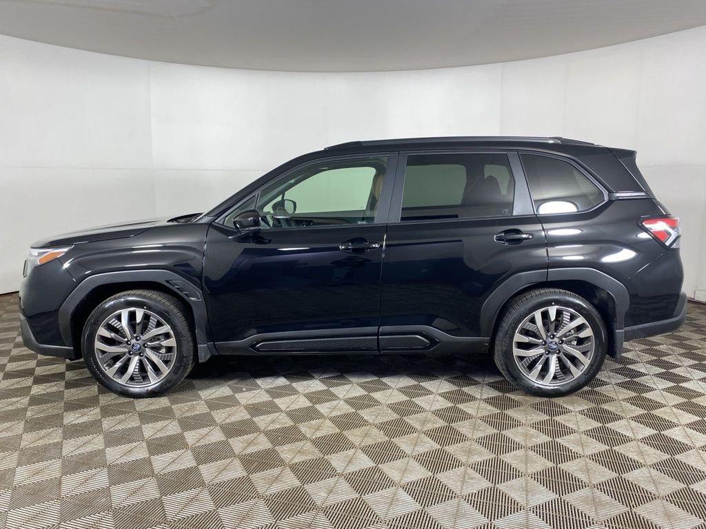 2025 Subaru Forester Touring - Photo 10