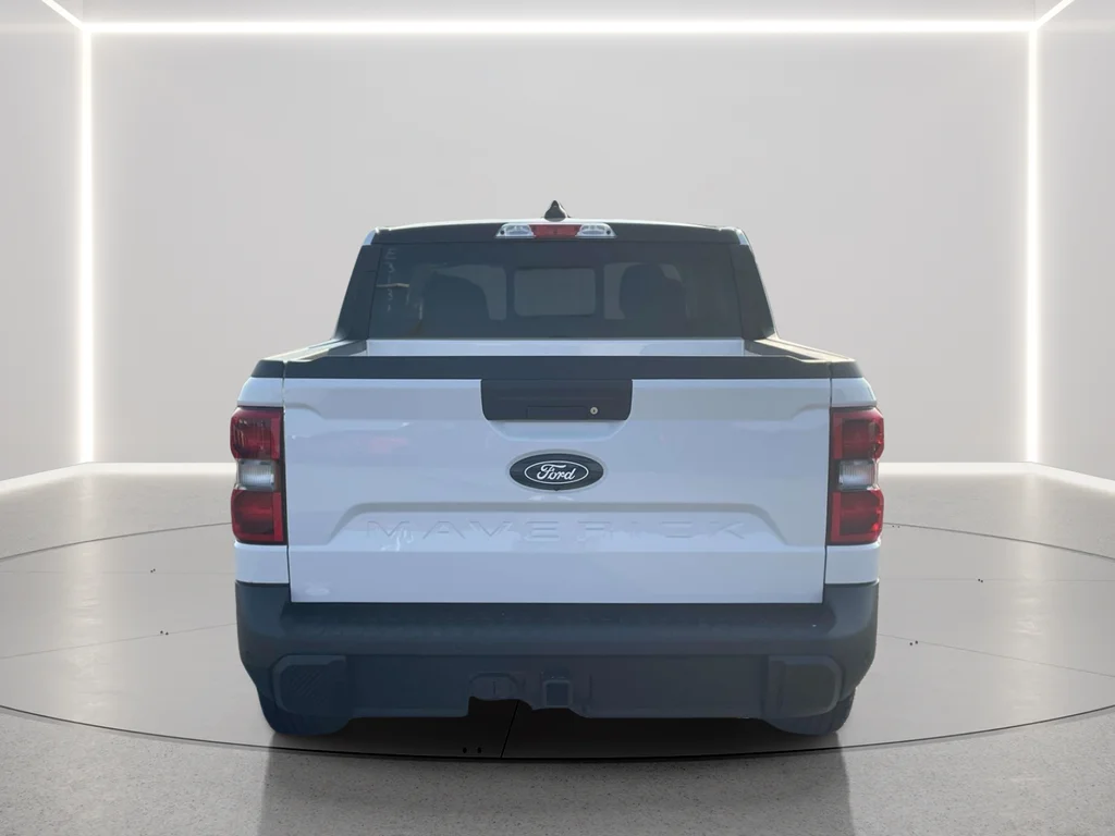 New 2026 White Ford XLT image 4