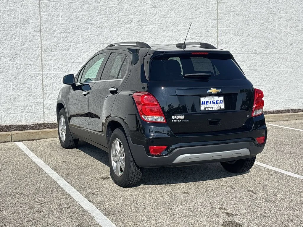 Used 2019 Black Chevrolet LT image 11