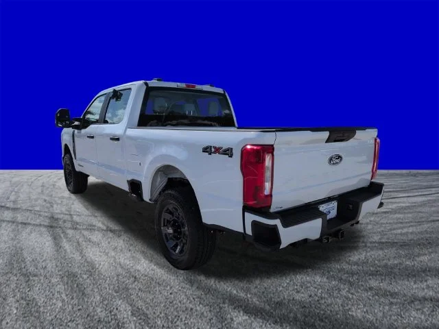 New 2027 White Ford XL image 6