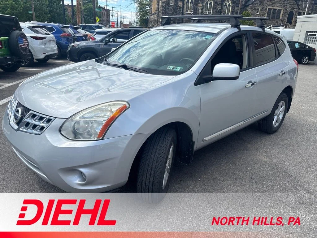 2013 Nissan Rogue S AWD's photo