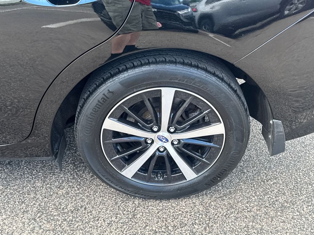 Used 2020 Black Subaru Premium image 40